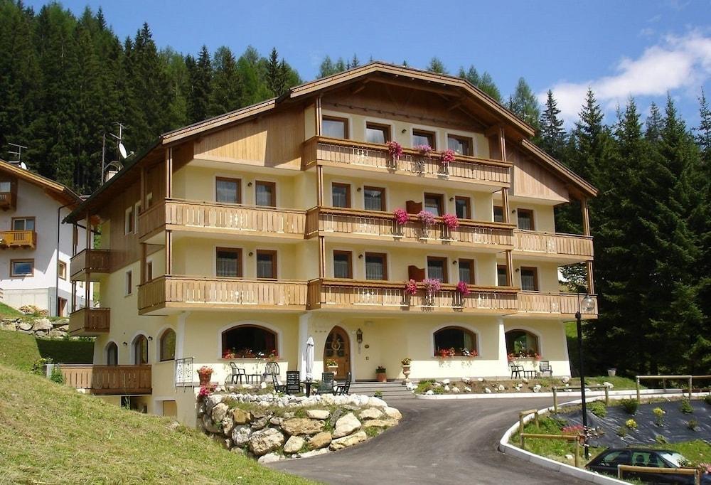 Hotel Mondeval Selva di Cadore Eksteriør billede